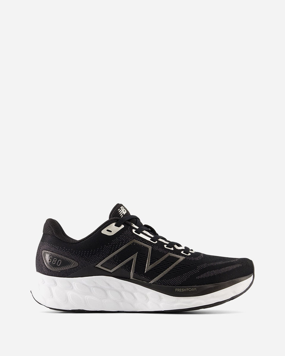 New Balance Fresh Foam 680 V8