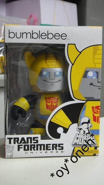 HASBRO MIGHTY MUGGS TRANSFORMERS UNIVERSE BUMBLEBEE 38647  1139044133