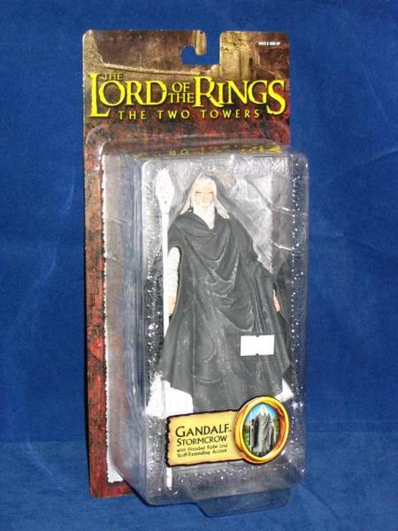 TOY BIZ LORD OF THE RINGS TWO TOWERS GANDALF STORMCROW WITH HOODED ROBE & STAFF-EXTENDING ACTION  b5608034