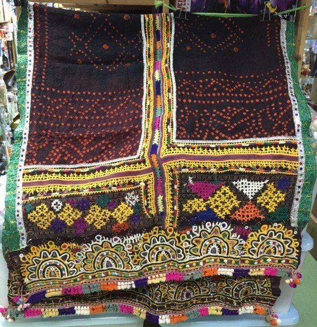 Indian ethnic woolen shawl scarf VINTAGE KUTCH *DHABLI* BANJARA RABARI EMBROIDERY TRIBAL KUCHI WOOLEN STOLE SHAWL 1140519429 EB3524-868N