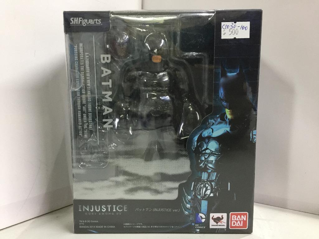 BANDAI SHFIGUARTS BATMAN INJUSTICE VER.