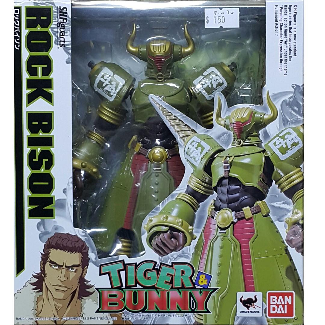 BANDAI SHF SHFIGUARTS TIGER & BUNNY ANTONIO LOPEZ ROCK BISON Antonio Lopez Rock Bison 71116 C1030-136)