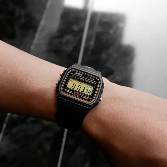 Casio F-91WG-9 Boy Size Digital Vintage Watch