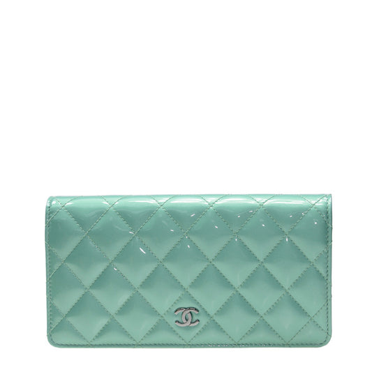Chanel Long Fold Wallet A31509VGRN 4499