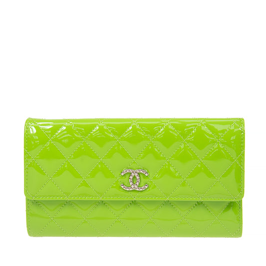Chanel Long Button Wallet A48693VGRN 1217
