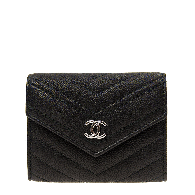 Chanel Short Button Wallet A84345CBLKSSV 7992