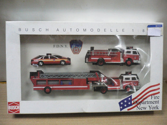BUSCH 1/87 NEW YORK FIRE DEPARTMENT SET