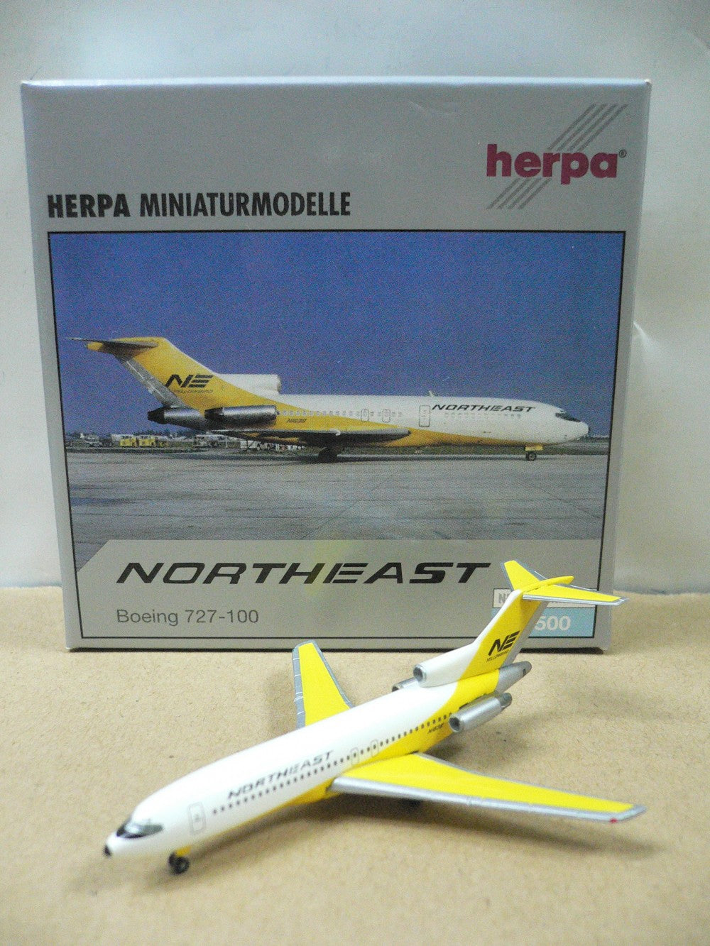 HERPA 1/500 NORTHEAST BOEING 727-100 N1638