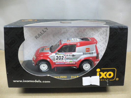IXO 1/43 Mitsubishi Pajero 2nd Rally Dakar 2003 JPFONTENAY G.PICARD #202
