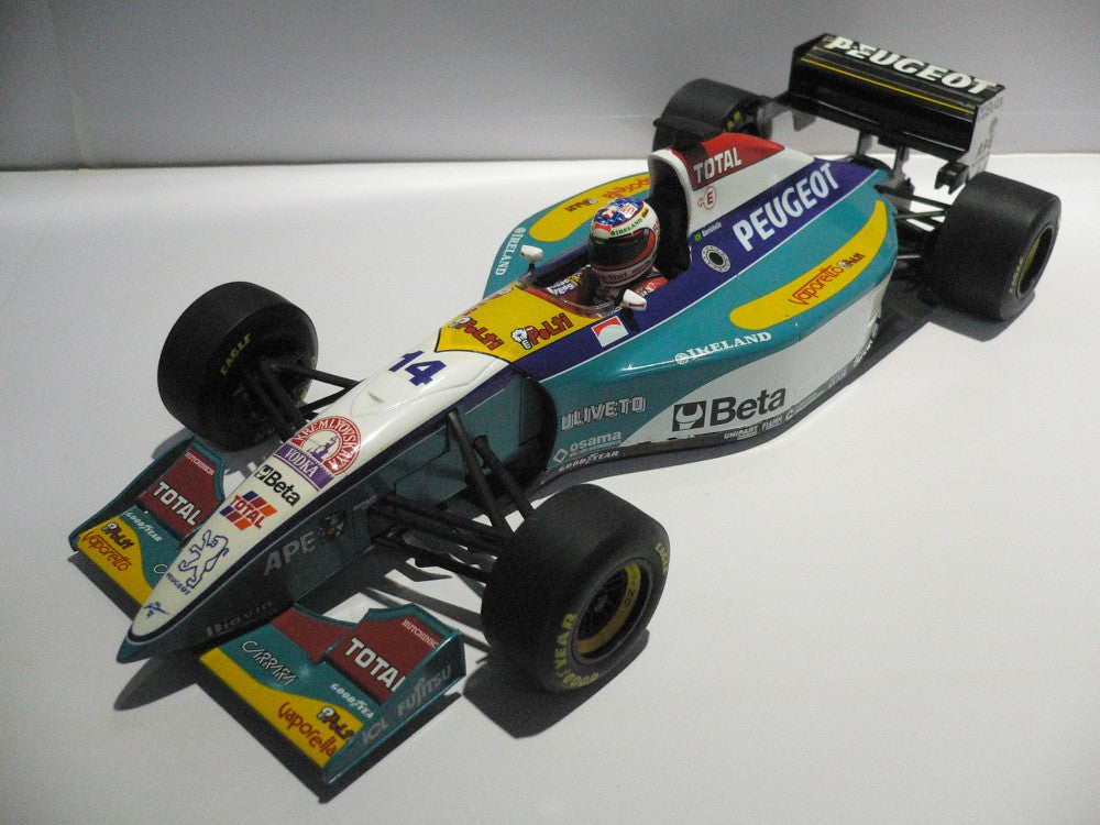 MINICHAMPS 1/18 JORDAN EJR PEUGEOT 195 #14