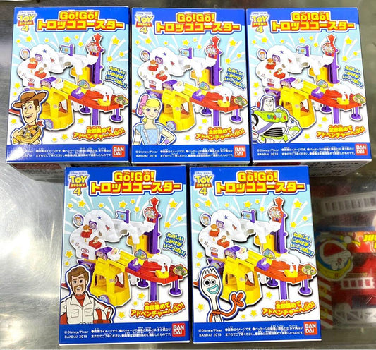 C1056-349 BANDAI DISNEY PIXAR TOY STORY 4 GO GO DOLLY COASTER Roller Coaster SET OF 5