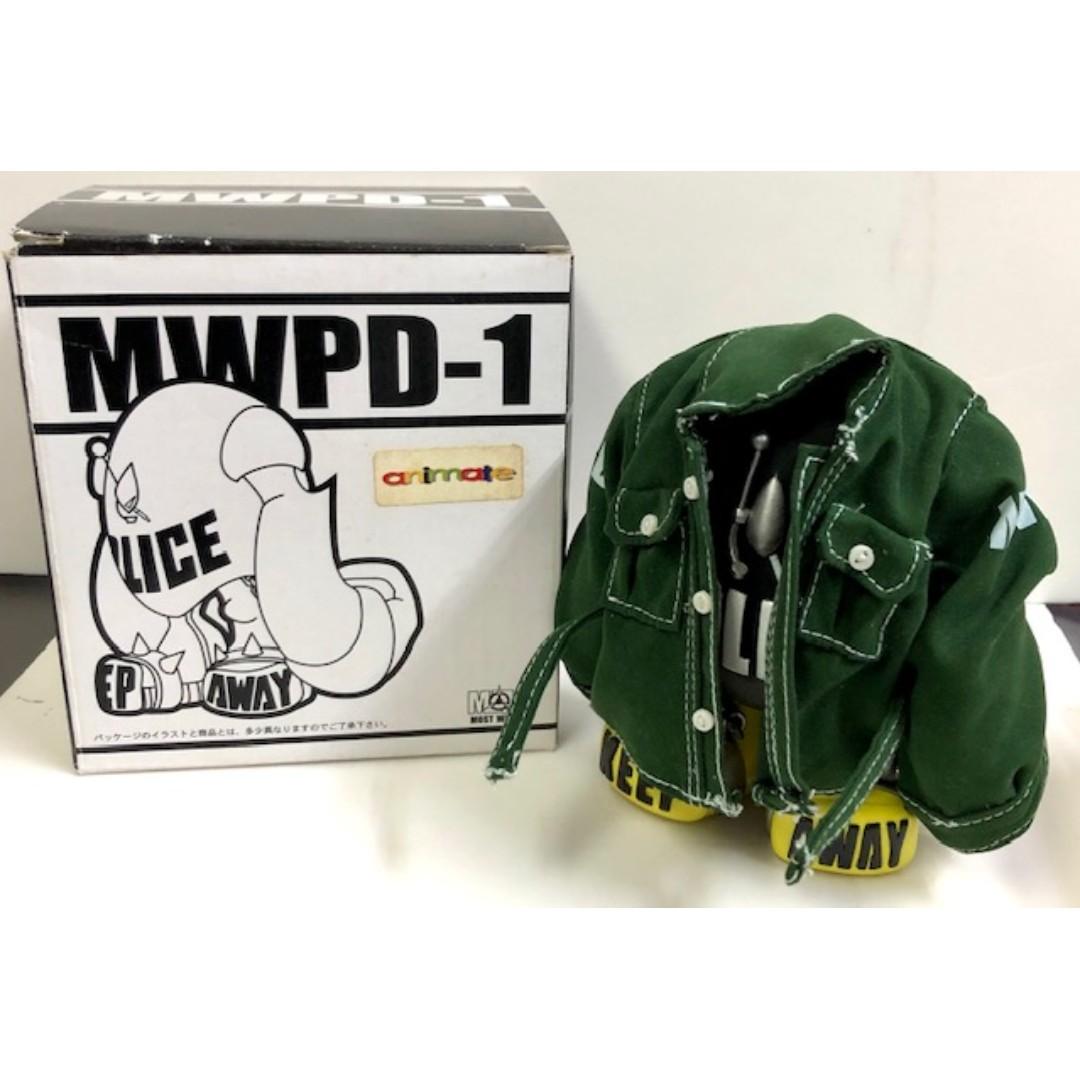 MOST WANTED MWPD-1 POLICE 5" Vinyl Figure Original Color Version Vinyl C718-46WH