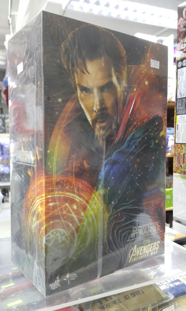 HOT TOYS 18627 Movie Masterpiece Series Marvel Avengers 3 Infinity War - Doctor Strange Stephen Legend Benedict Gambabage Doll L