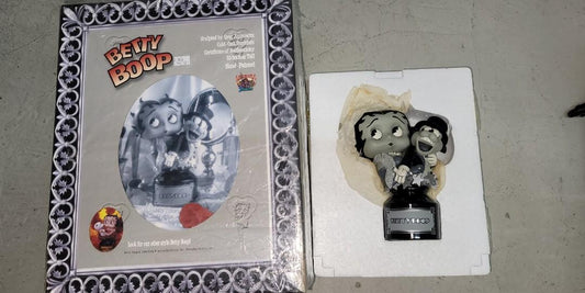 BETTY BOOP Ceramic Decoration