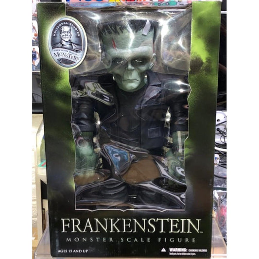 MEZCO 63010 2012 UNIVERSAL STUDIOS 17" FRANKENSTEIN MONSTER SCALE FIGURE