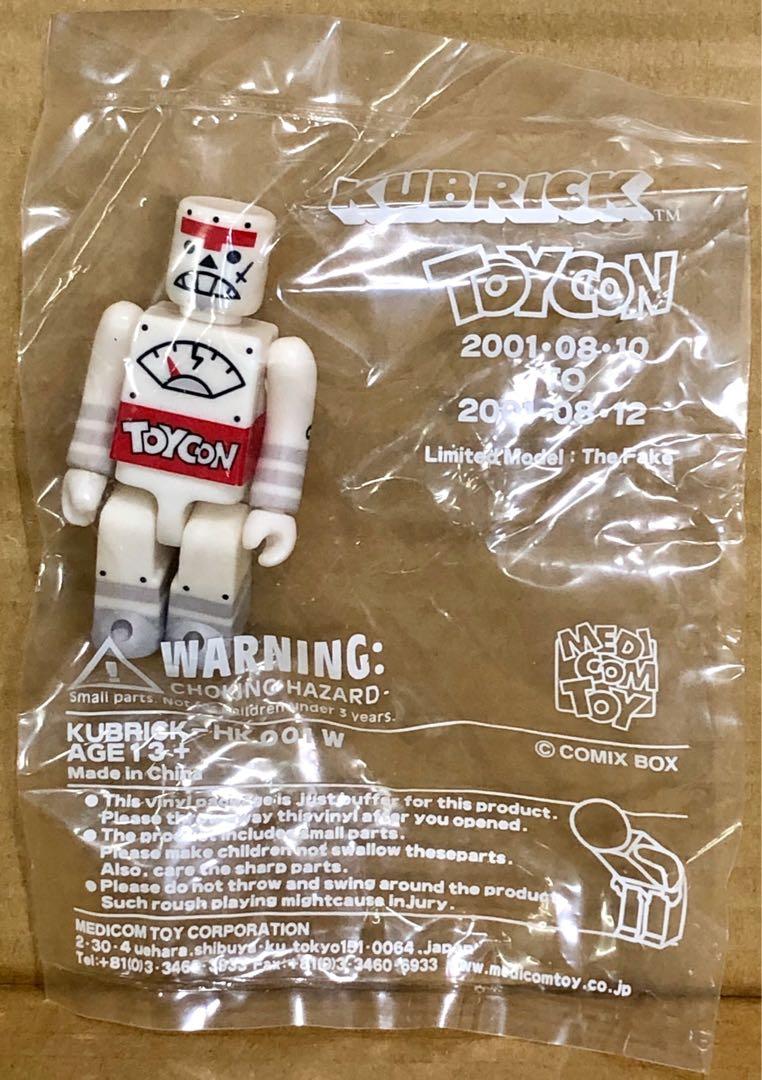 MEDICOM 100% KUBRICK TOYCON 2001 LIMITED MODEL THE FAKE HK001W