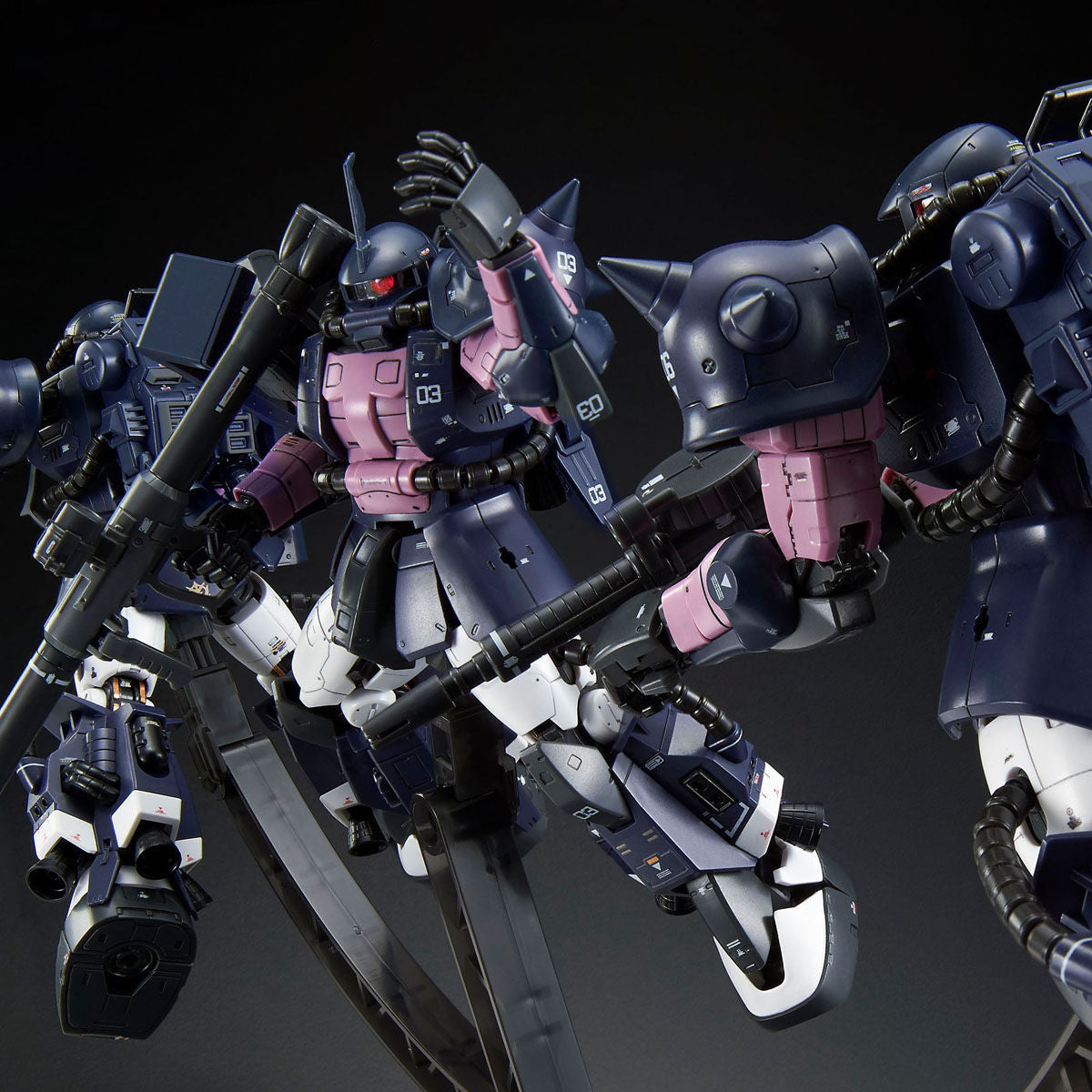 【TRIPLE ACTION BASE INVOLVED】RG 1/144 MS-06R-1A Black Tri Star Zaku II [3 IN 1 SET]