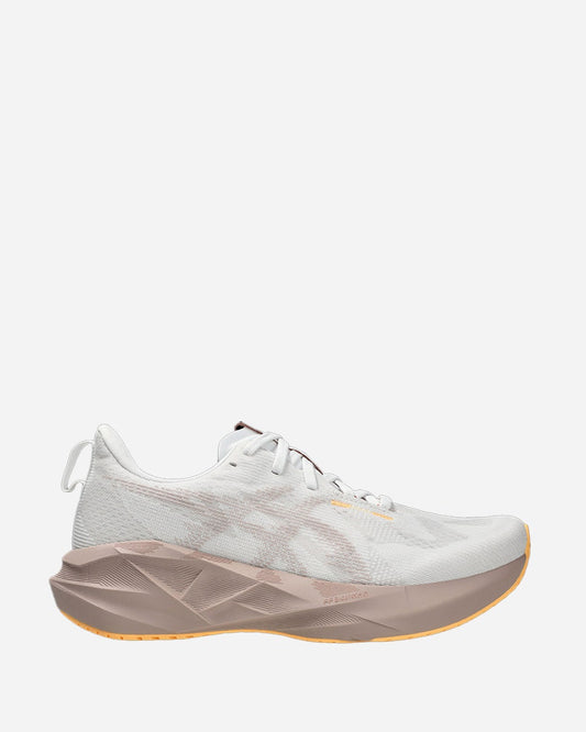 Asics Novablast 5