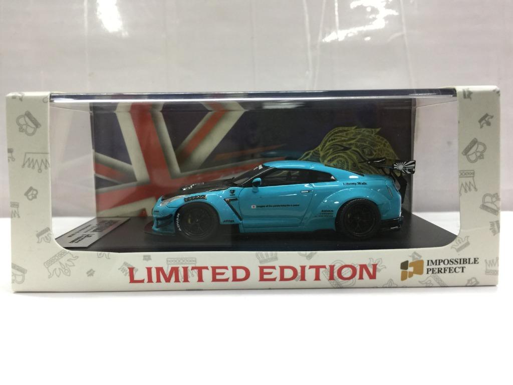 MCE 1/64 Nissan GTR Blue