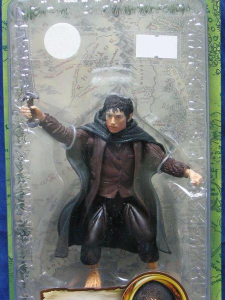 TOY BIZ LORD OF THE RINGS FELLOWSHIP OF THE RING - FRODO WITH SWORD ATTACK ACTION  1113164413