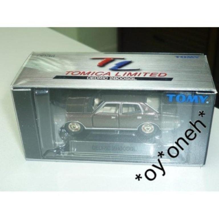 TOMY TOMICA LIMITED TL 0034 NISSAN CEDRIC 2800SGL