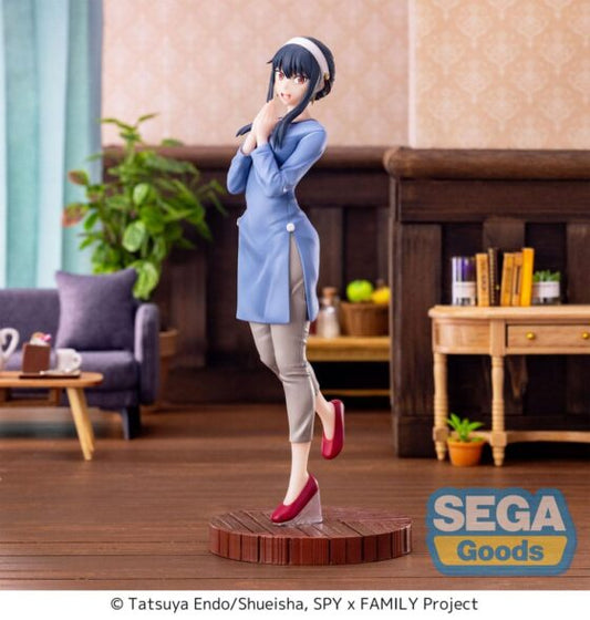 SEGA prize LUMINASTA [SPY×FAMILY Spy House Wine] Yoer - Blue top style -