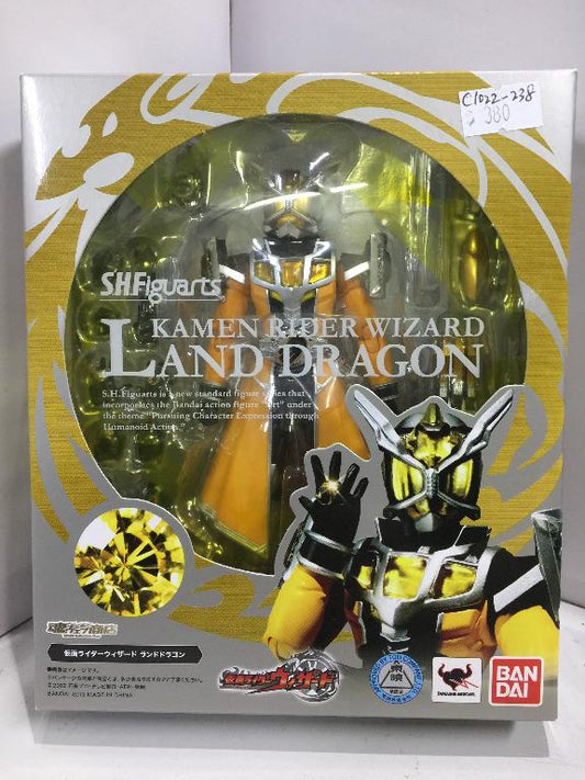 BANDAI SHFIGUARTS KAMEN RIDER WIZARD LAND DRAGON
