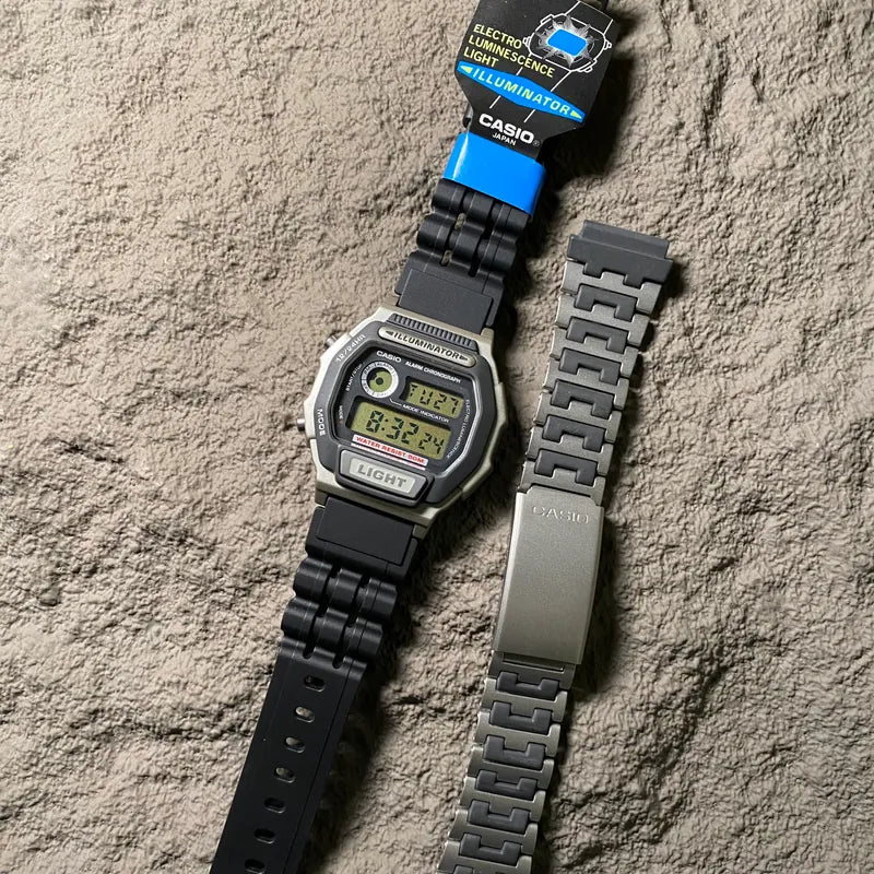 CASIO Vintage W-88HD-1V Illuminator Digital Watch New Old Stock