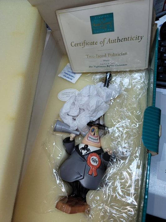 Classics walt disney collection nightmare before christmas mayor wdcc