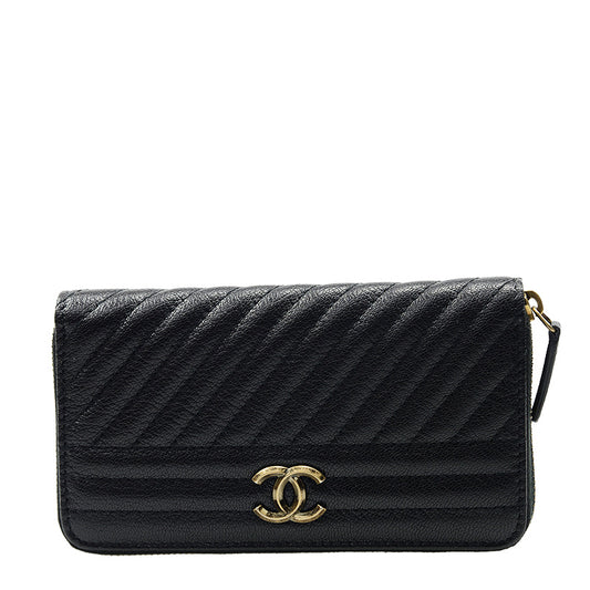 Chanel Wallet A82401CBLKGP 2162