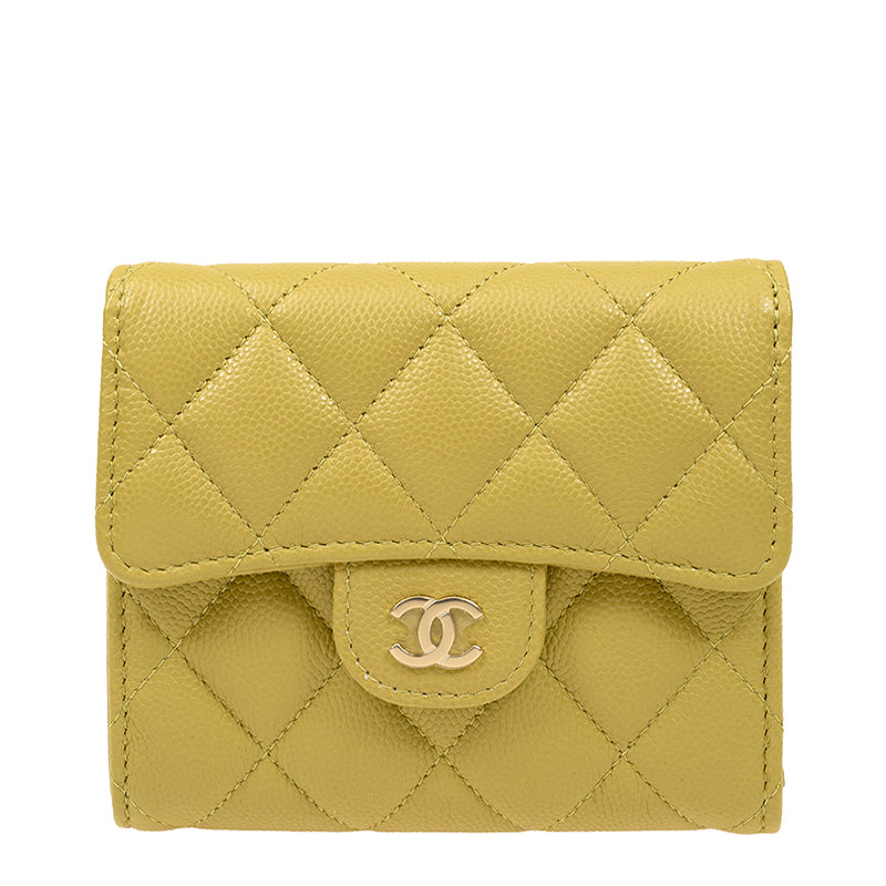 Chanel Short Button Wallet AP0231CLGRNGP 2263