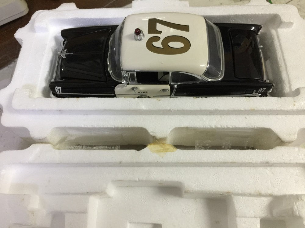 FRANKLIN MINT 1/24 1955 CHEVY BEL AIR POLICE