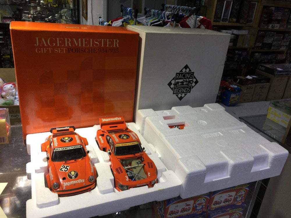 EXOTO 1/18 PORSCHE 934/935 #25/#52 JAGERMEISTER GIFT SET