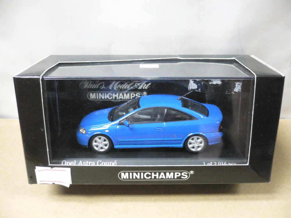 MINICHAMPS 1/43 OPEL ASTRA COUPE BLUE