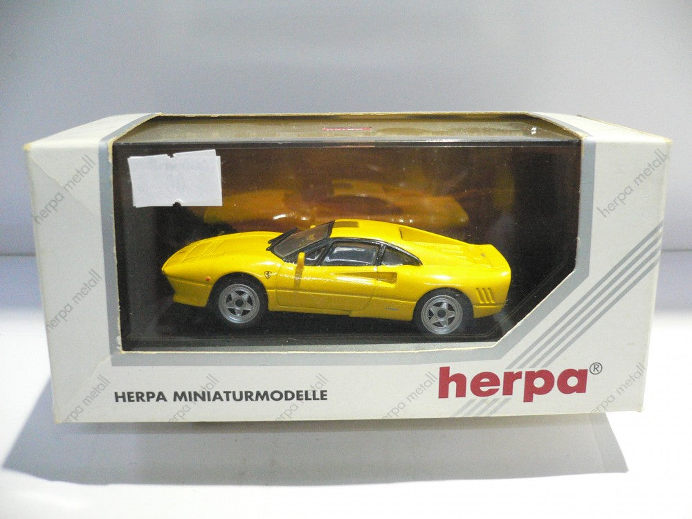 HERPA 1/43 FERRARI 288 GTO YELLOW