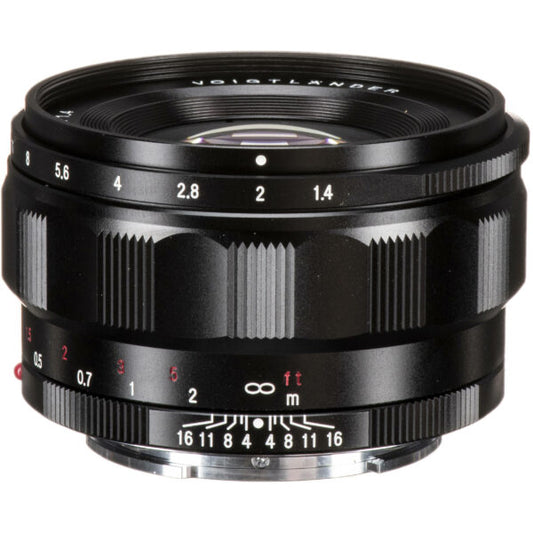Voigtlander Nokton Classic 35mm f/1.4 Lens (Sony E-mount)