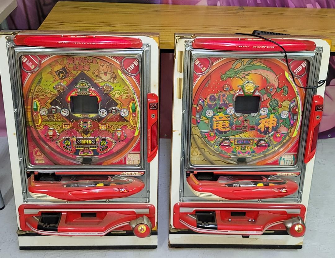 Japanese pachinko machine antique Showa