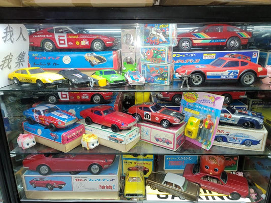 Made in Japan, nostalgic out-of-print Japanese car model, tin car tin toy