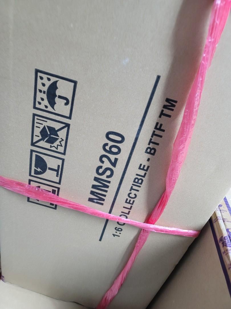 HOT TOYS 1/6 Back to the Future Time Machine MMS260