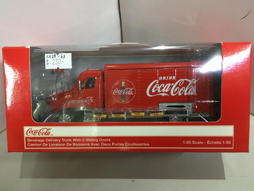 MOTORCITY 1/50 Coca Cola Beverage Delivery Truck With 2 Sliding Doors Handcart and 4 Bottle Cases
